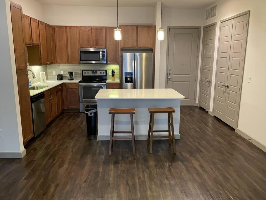 Downtown Living 1Br W/ Free Parking Garage Apartman Houston Kültér fotó